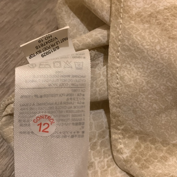 Banana Republic top - Picture 7 of 7